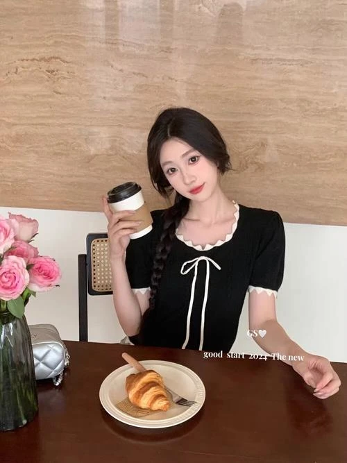 半导体板块早盘爆发 这波行情谁能看透