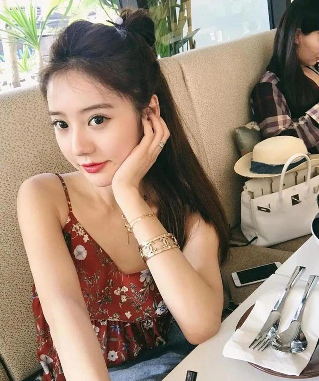 微软数十亿助推欧洲AI 这场科技大战剧情悬念