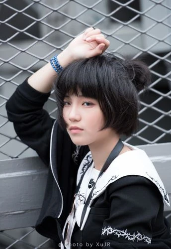魏朝瑾