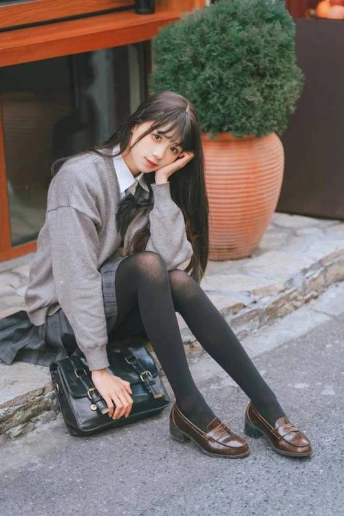 白纱窗之后