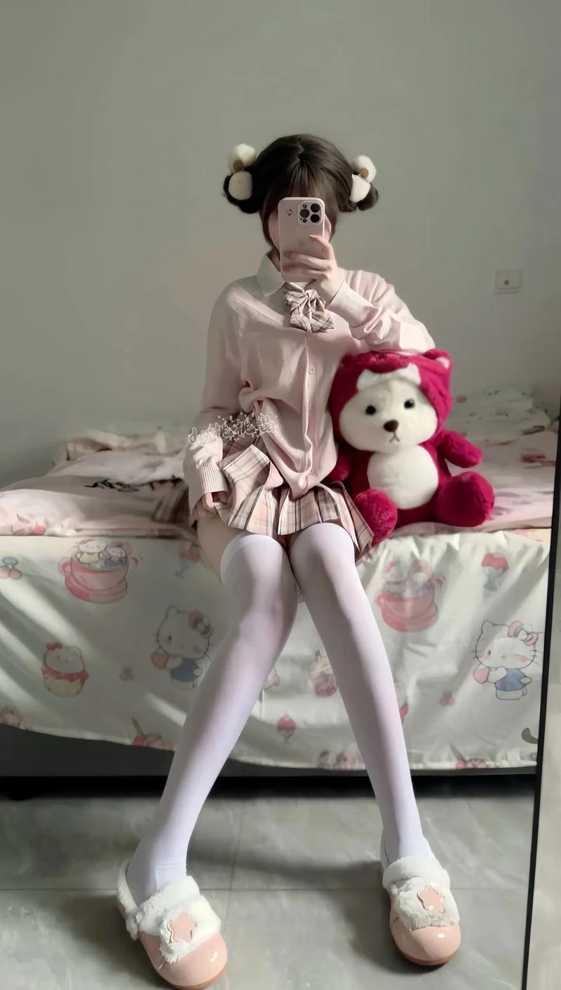猫七七