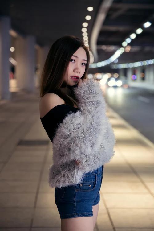 谁踩到了我的玉足