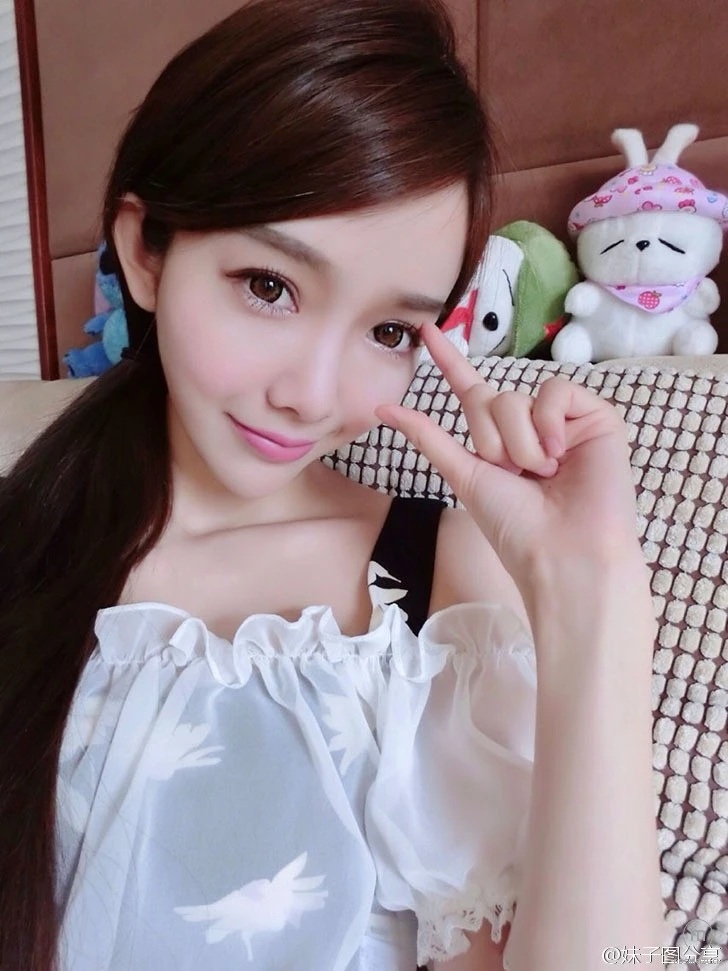 鹿小咔