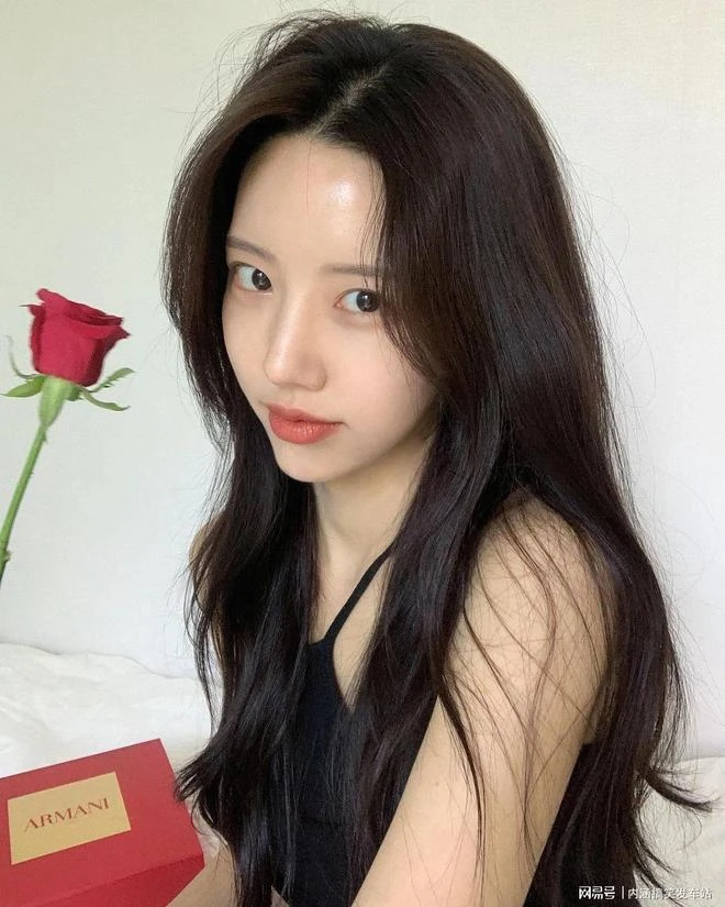 姬月歌